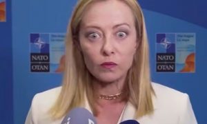 «Она лжет и боится»: эксперт объяснил «наркоманскую» мимику премьера Мелони на саммите ЕС