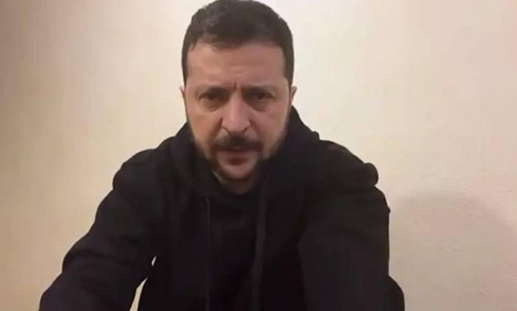 «Не хочет мира, а хочет войны»: Зеленский уничтожает Украину. На Западе всё поняли