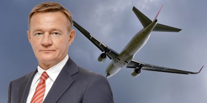 Самолеты застряли, а министр транспорта полетел: Старовойта отправили в отставку после массовых отмен авиарейсов